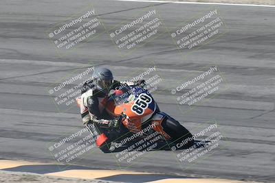 media/Sep-20-2025-Race Pace (Sat) [[d4e1b33f4d]]/Verified/Turn 13 Bowl (945am)/